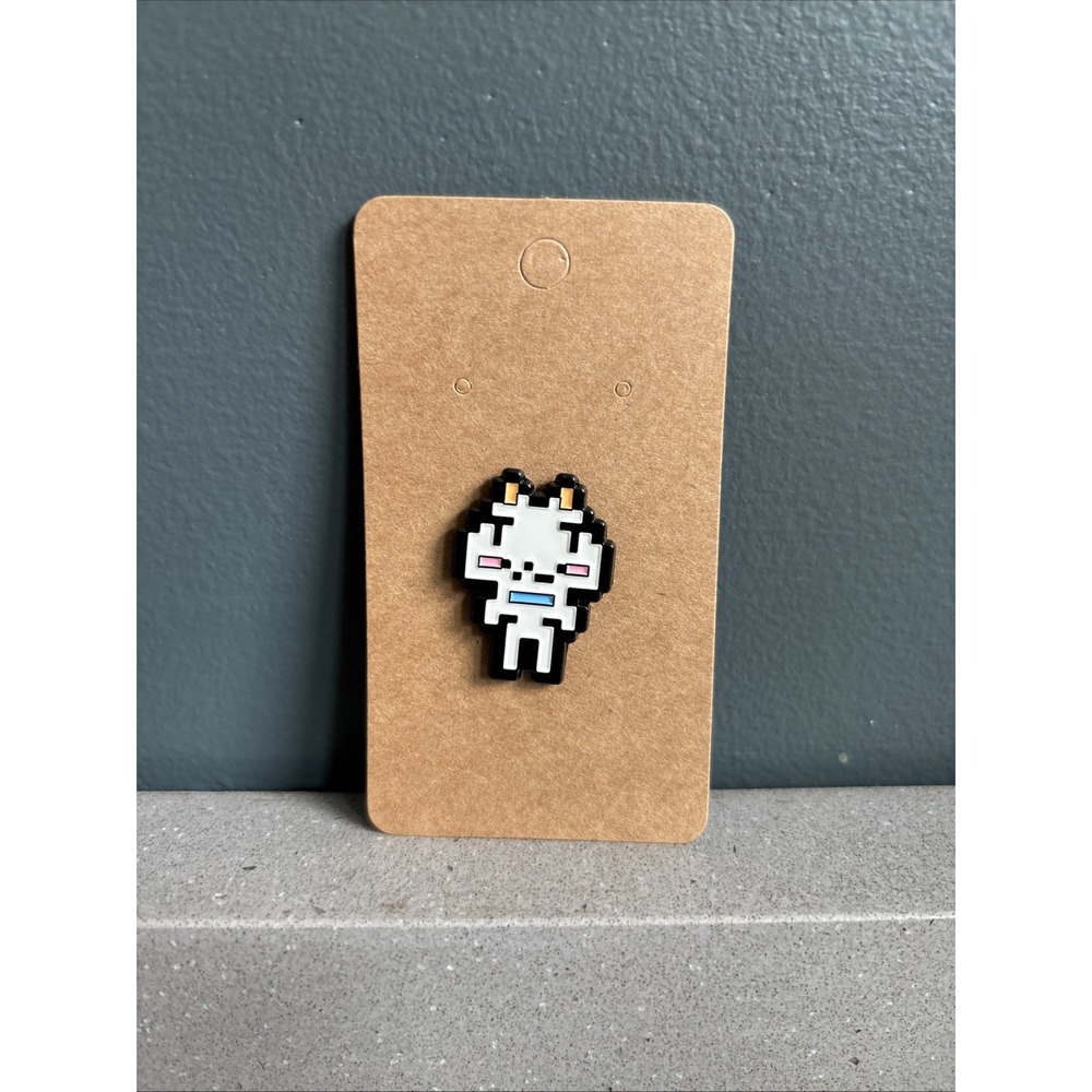 Toro Inoue Kuro Inoue Cat Pixel Enamel Brooches Badges Metal Pin